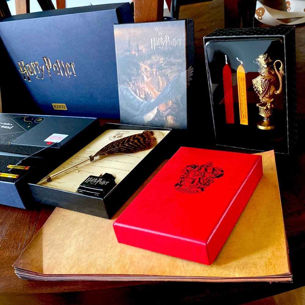 Harry Potter bundle. Kano coding wand. Feather pen and ink. Griffindor wax set